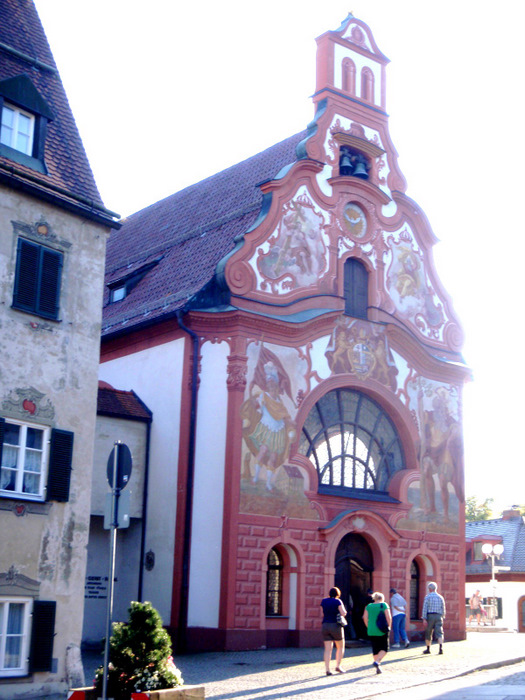 Rot Kirche: Heilig Geist Kirche